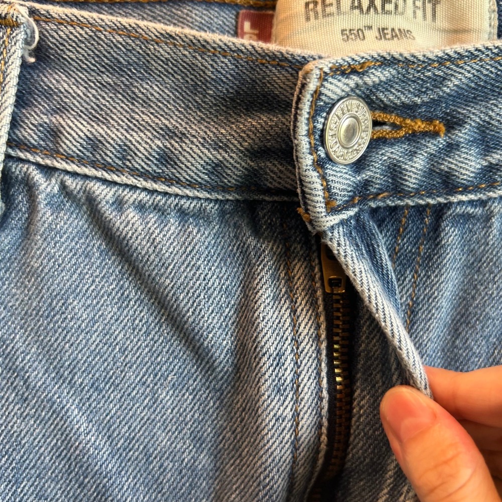 Levis 550 Relaxed Fit Jeans Mens‎ 36x30 (measured) Blue Medium Wash Tapered Leg - Picture 7 of 8